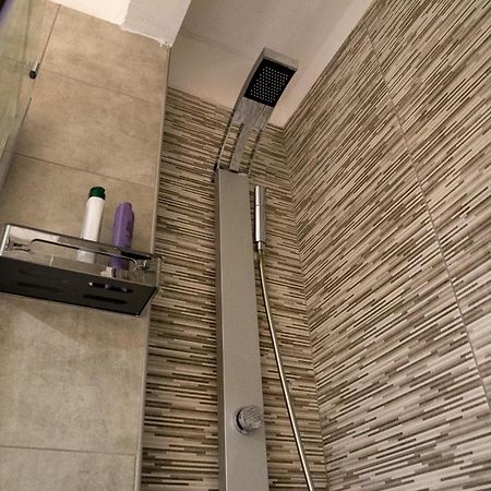 Kaiti'S House Apartment Peraía Екстериор снимка