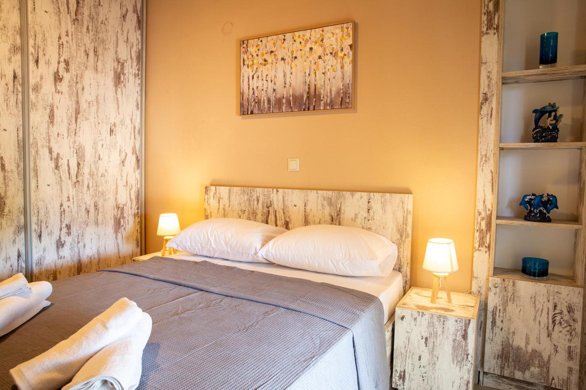 Kaiti'S House Apartment Peraía Екстериор снимка