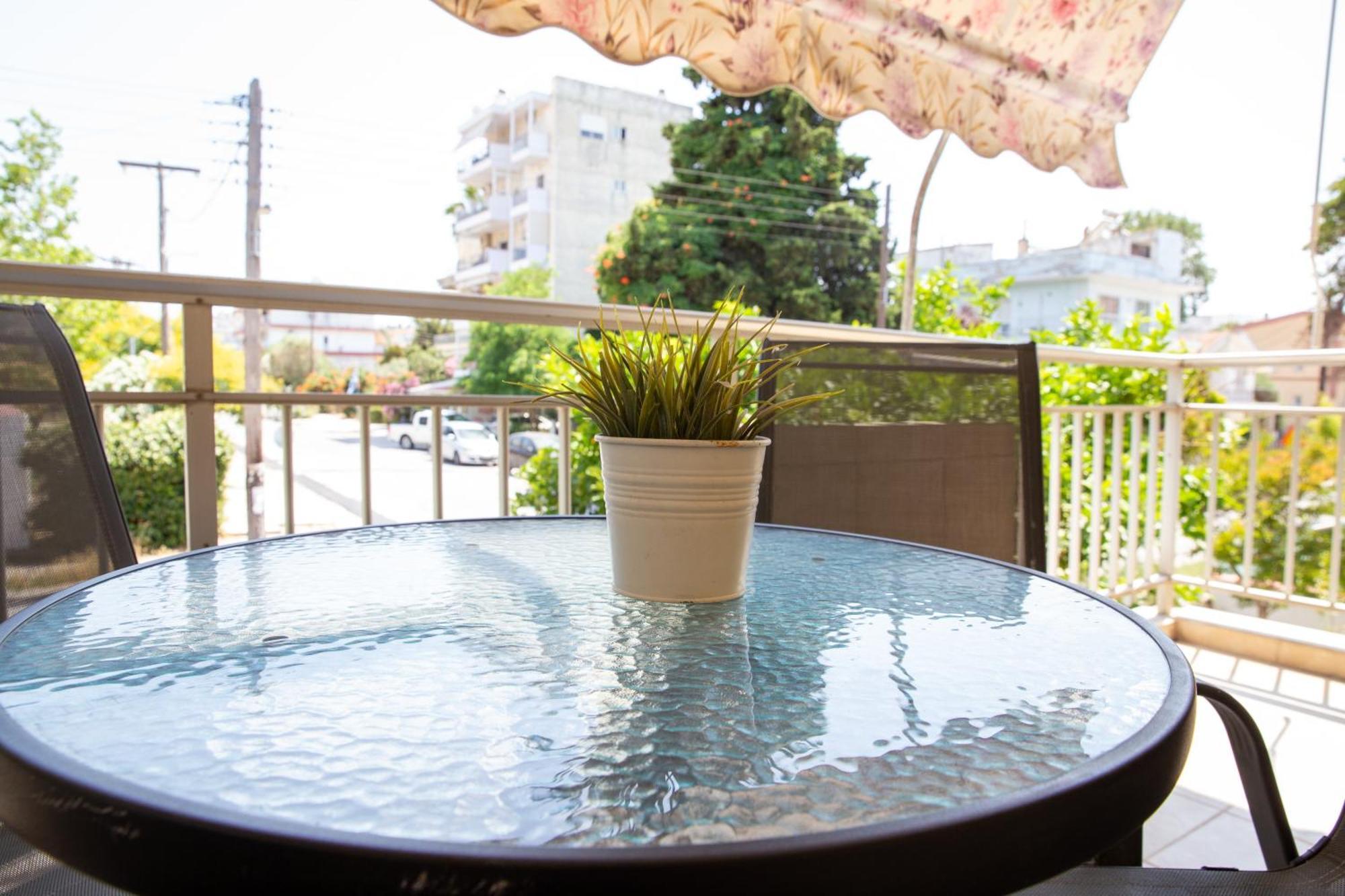 Kaiti'S House Apartment Peraía Екстериор снимка