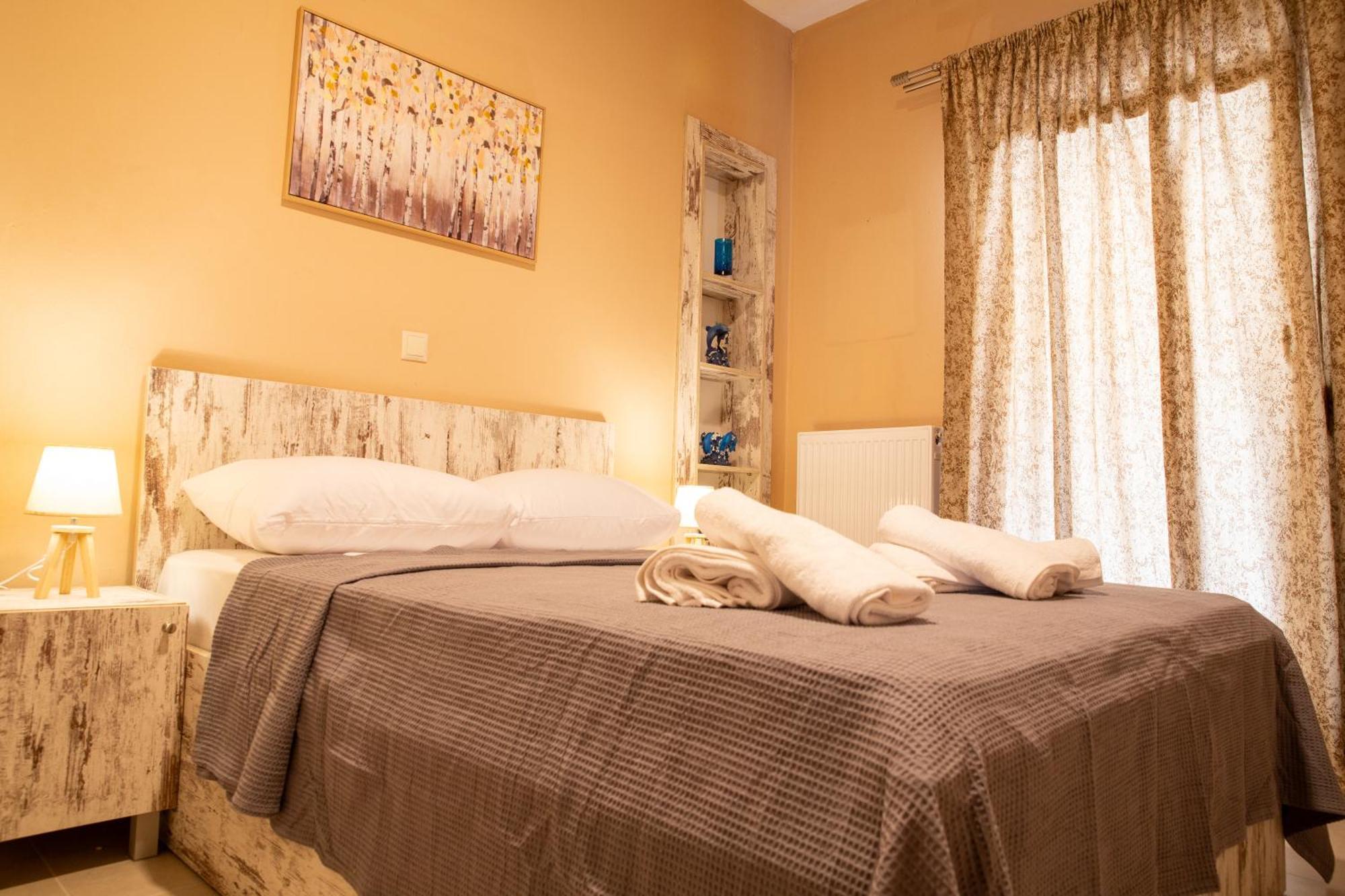 Kaiti'S House Apartment Peraía Екстериор снимка