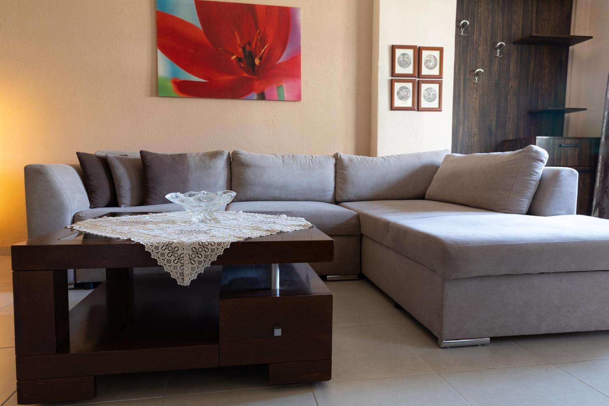 Kaiti'S House Apartment Peraía Екстериор снимка