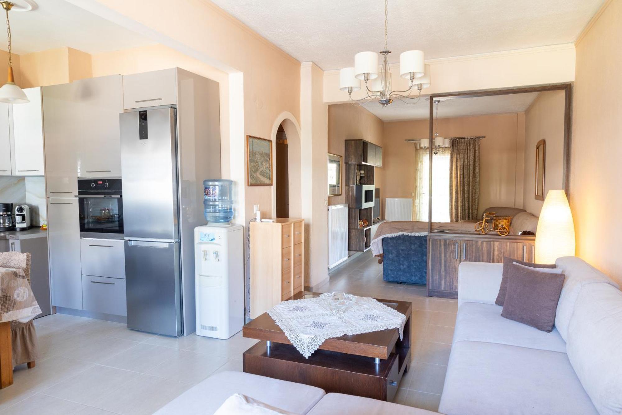 Kaiti'S House Apartment Peraía Екстериор снимка